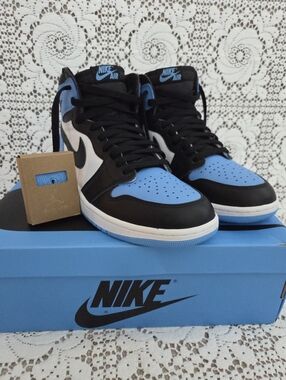 Nike Air Jordan 1 Men's Retro High OG UNC Toe Sneakers University Blue Size 10